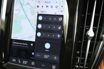 Volvo XC60 2.0 T8 [455] RC PHEV Ultimate Dark 5dr AWD Gtron