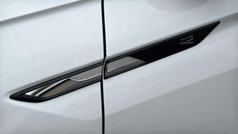 Volkswagen Tiguan 1.5 TSI 150 R-Line Edition 5dr DSG