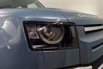 Land Rover Defender 2.0 D240 SE 110 5dr Auto [7 Seat]