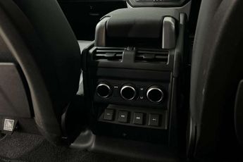 Land Rover Defender 2.0 D240 SE 110 5dr Auto [7 Seat]