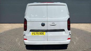 Volkswagen Transporter 2.0 TDI 150 Commerce Pro Van Auto