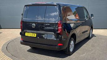 Volkswagen Transporter 2.0 TDI 170 Commerce Pro Van Auto