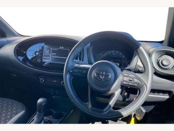 Toyota Aygo X 1.0 VVT-i Edge 5dr Auto