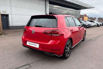 Volkswagen Golf 1.5 TSI EVO 150 R-Line 5dr DSG