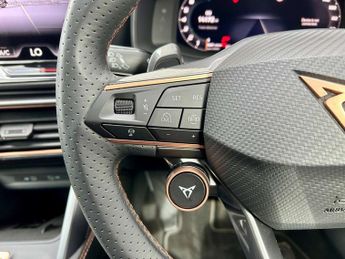 Cupra Formentor 1.5 eHybrid 204 V1 5dr DSG