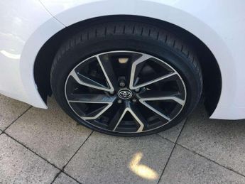 Toyota Corolla 2.0 Hybrid Excel 5dr CVT