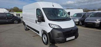 Peugeot Boxer 2.2 BlueHDi 140 H2 Van Professional Auto