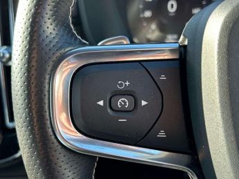 Volvo XC40 2.0 D4 [190] First Edition 5dr AWD Geartronic