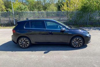 Volkswagen Golf 1.5 eTSI 150 Style 5dr DSG