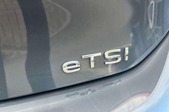 Volkswagen Golf 1.5 eTSI 150 Style 5dr DSG