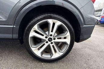 Audi SQ2 SQ2 Quattro Black Edition 5dr S Tronic [Tech]