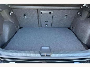 Volkswagen Golf 1.5 eTSI 150 Black Edition 5dr DSG