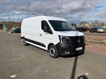 Nissan Interstar 2.0 dci 130ps H2 Acenta Van