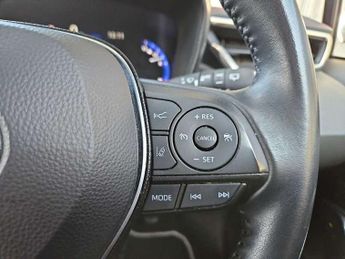 Toyota Corolla Touring Sport 1.8 VVT-i Hybrid Excel 5dr CVT