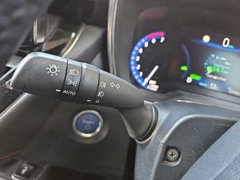 Toyota Corolla Touring Sport 1.8 VVT-i Hybrid Excel 5dr CVT