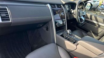 Land Rover Discovery 3.0 D300 R-Dynamic SE 5dr Auto