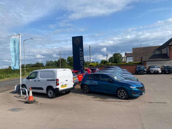 Peugeot 3008 1.6 Hybrid 225 Allure Premium 5dr e-EAT8