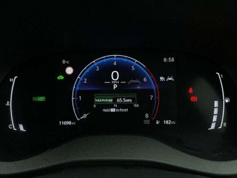 Toyota Yaris 1.5 Hybrid Design 5dr CVT