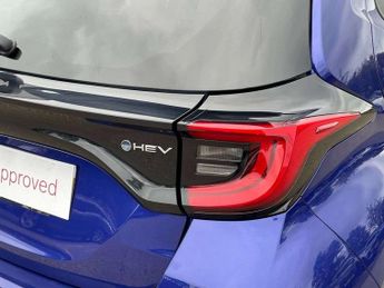 Toyota Yaris 1.5 Hybrid Design 5dr CVT