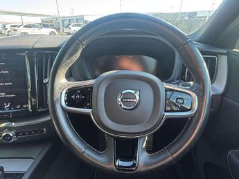Volvo XC60 2.0 T6 Recharge PHEV R DESIGN 5dr AWD Auto