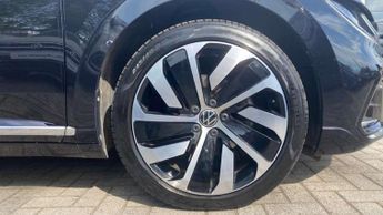 Volkswagen Arteon Shooting Brake 1.4 TSI eHybrid R-Line 5dr DSG