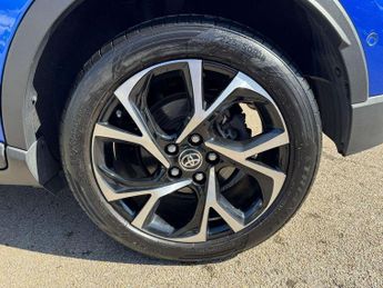 Toyota C-HR 1.8 Hybrid Design 5dr CVT