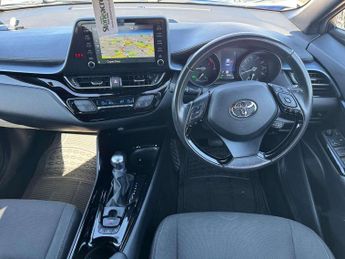 Toyota C-HR 1.8 Hybrid Design 5dr CVT