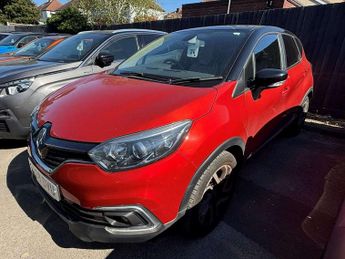 Renault Captur 0.9 TCE 90 Iconic 5dr