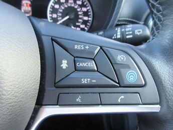 Nissan Juke 1.6 Hybrid Tekna 5dr Auto