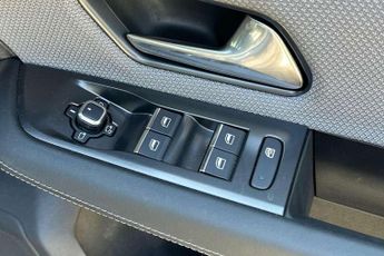 Vauxhall Grandland 1.2 Hybrid [136] GS 5dr e-DCT6