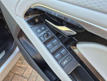 Land Rover Range Rover Evoque 2.0 D200 R-Dynamic S 5dr Auto