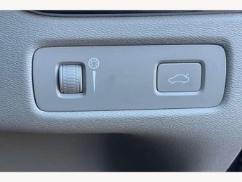 Volvo XC60 2.0 T5 [250] Momentum 5dr AWD Geartronic