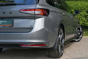 Skoda Superb Estate 1.5 TSI iV Sportline 5dr DSG