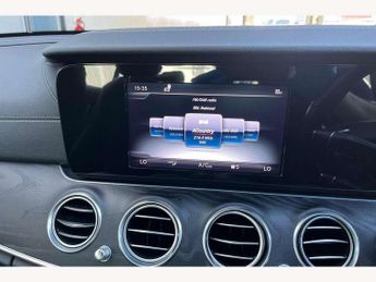 Mercedes-Benz E-Class E220d AMG Line 4dr 9G-Tronic