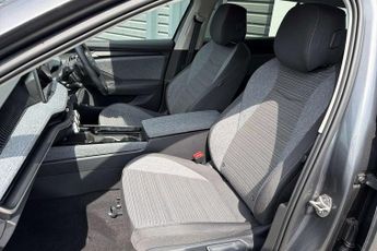 Skoda Superb Estate 2.0 TDI SE Technology 5dr DSG