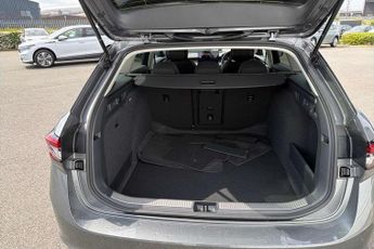 Skoda Superb Estate 2.0 TDI SE Technology 5dr DSG
