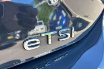 Volkswagen Golf Estate 1.0 eTSI Life 5dr DSG