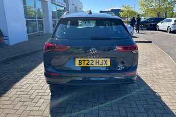 Volkswagen Golf Estate 1.0 eTSI Life 5dr DSG