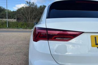 Audi Q3 35 TFSI S Line 5dr S Tronic