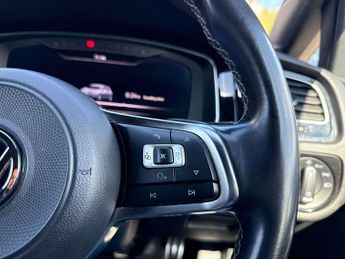 Volkswagen Golf 2.0 TDI 184 GTD 5dr DSG