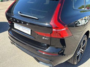 Volvo XC60 2.0 B4D R DESIGN 5dr AWD Geartronic