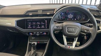 Audi Q3 35 TFSI S Line 5dr S Tronic