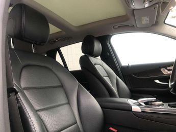 Mercedes-Benz GLC GLC 220d 4Matic Sport Premium 5dr 9G-Tronic