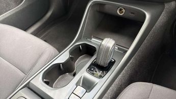 Volvo XC40 1.5 T3 [163] Momentum 5dr Geartronic
