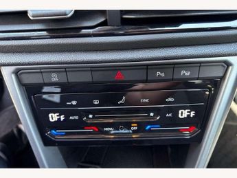 Volkswagen T-Roc 1.5 TSI Life 5dr DSG
