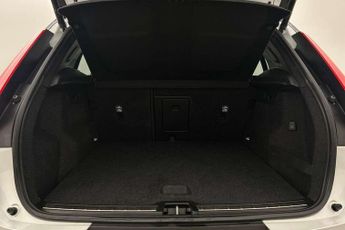 Volvo XC40 1.5 T3 [163] R DESIGN 5dr Geartronic