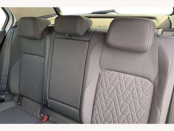 Volkswagen Golf 1.5 TSI 204 Match eHybrid 5dr DSG