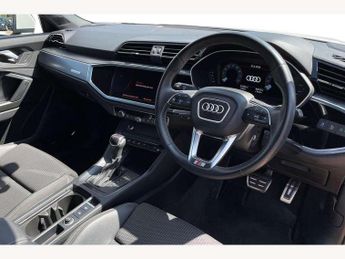 Audi Q3 35 TFSI S Line 5dr S Tronic