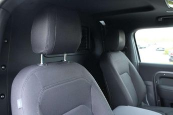 Land Rover Defender 3.0 D250 Hard Top Auto