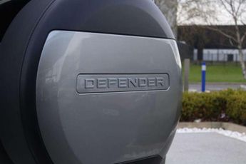 Land Rover Defender 3.0 D250 Hard Top Auto